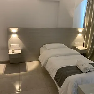 Hotel La Veranda, Larnaca